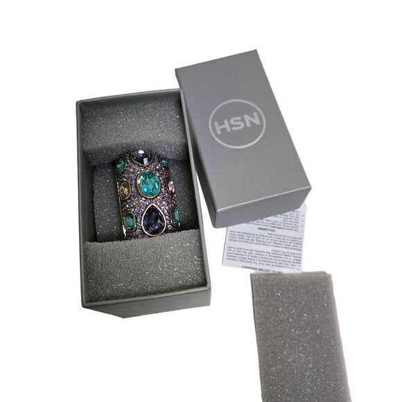 Heidi Daus NWOT Say It With Style Crystal Acrylic Brass Hinged Bangle Bracelet - Picture 9 of 10